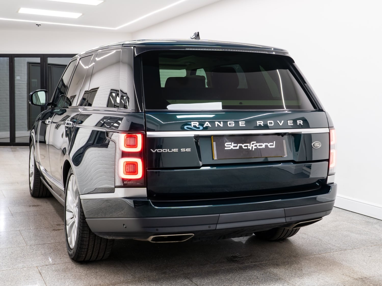 Land Rover Range Rover 2020 - Cars in Brighton