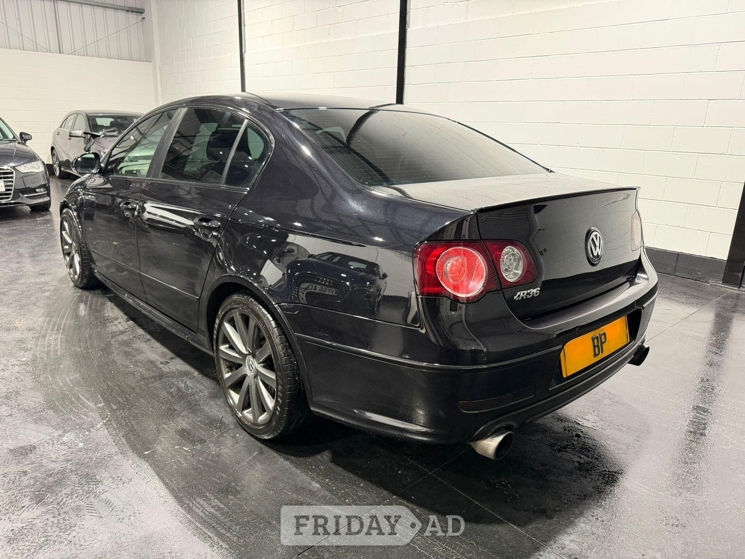 Volkswagen Passat 2008 - Cars in Bradford