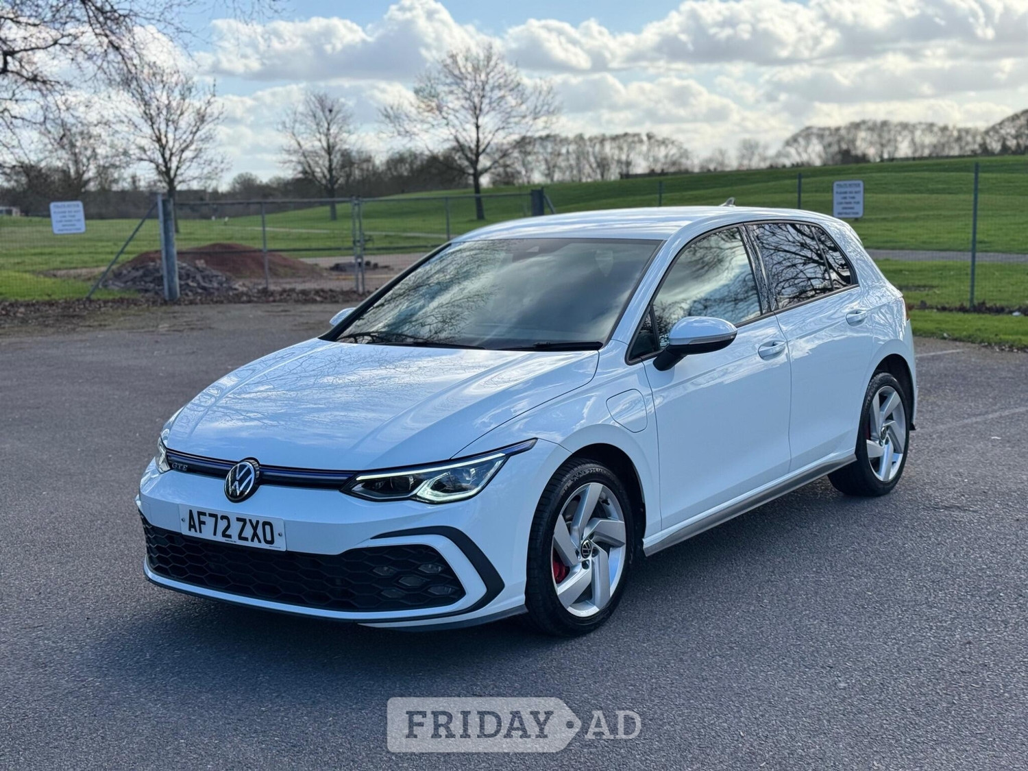 Volkswagen Golf 2022 - Cars in Romford