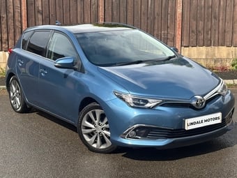 Toyota Auris 2015
