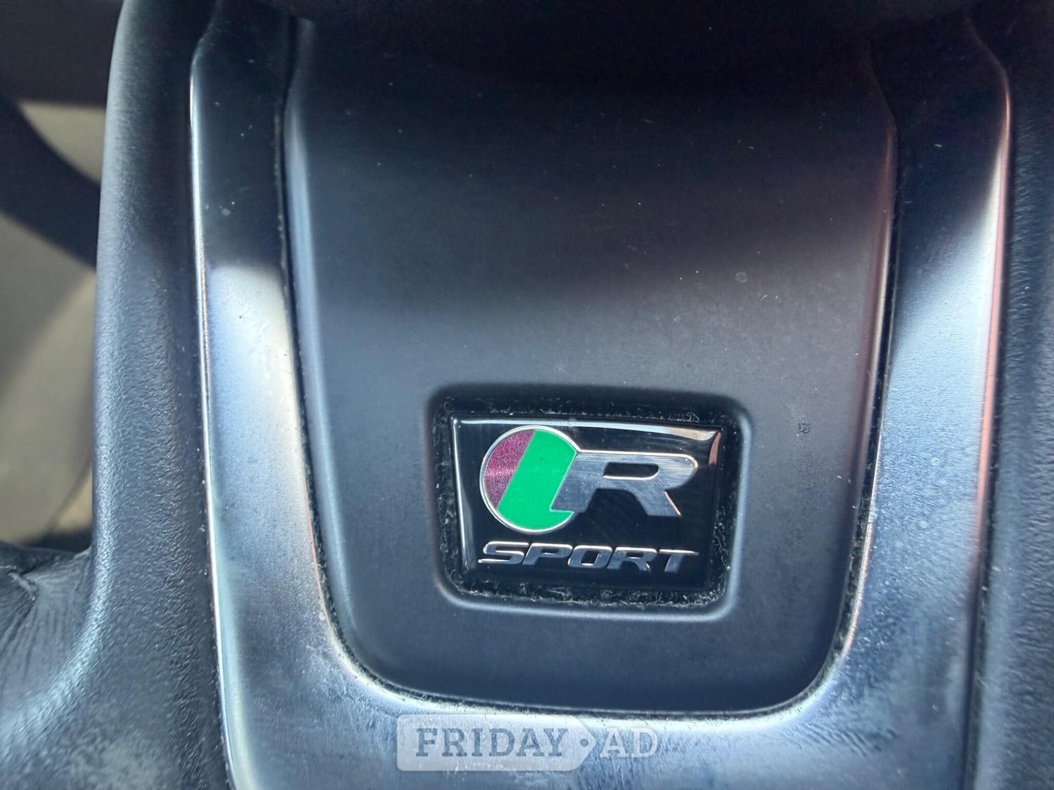[ berth ]Jaguar F-Pace