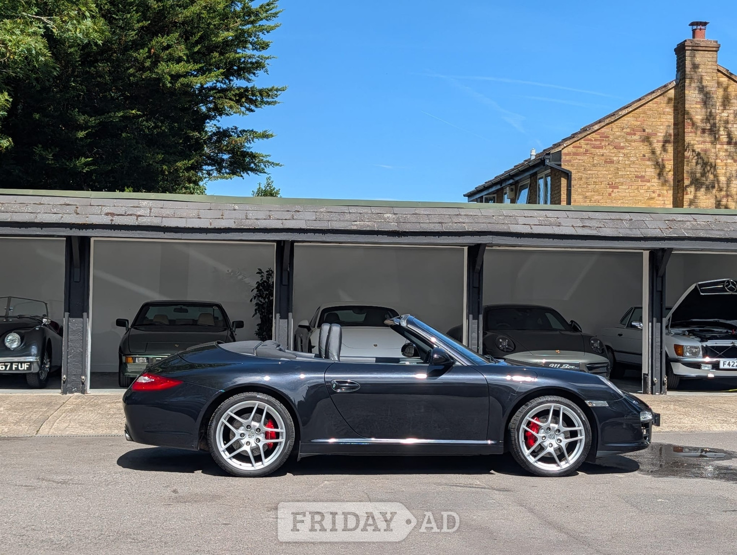 Porsche 911 2010 - Cars in Bromley