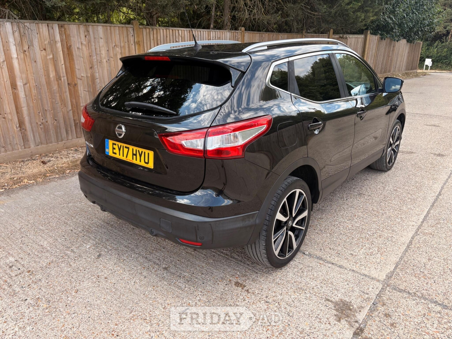 Nissan Qashqai 2017 - Cars in Tonbridge