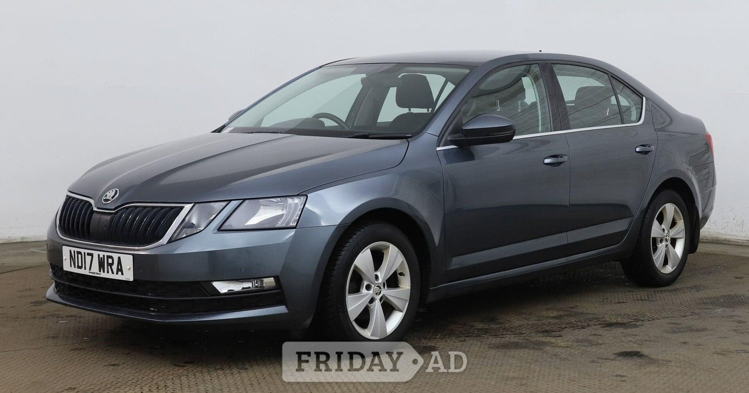 [ berth ]Skoda Octavia