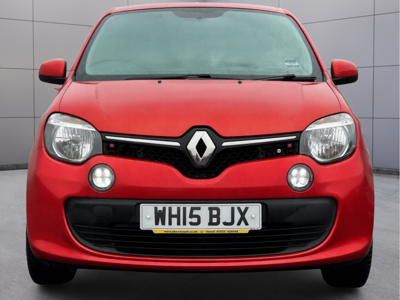 Renault Twingo 2015 - Cars in Broxburn