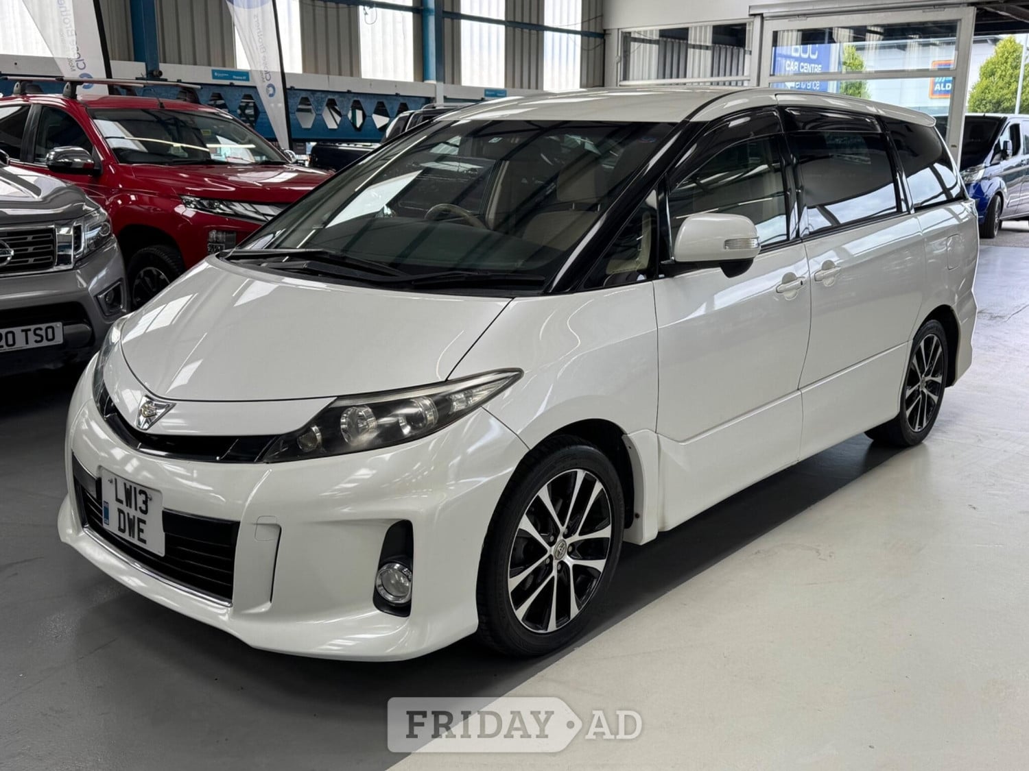 [ berth ]Toyota Estima
