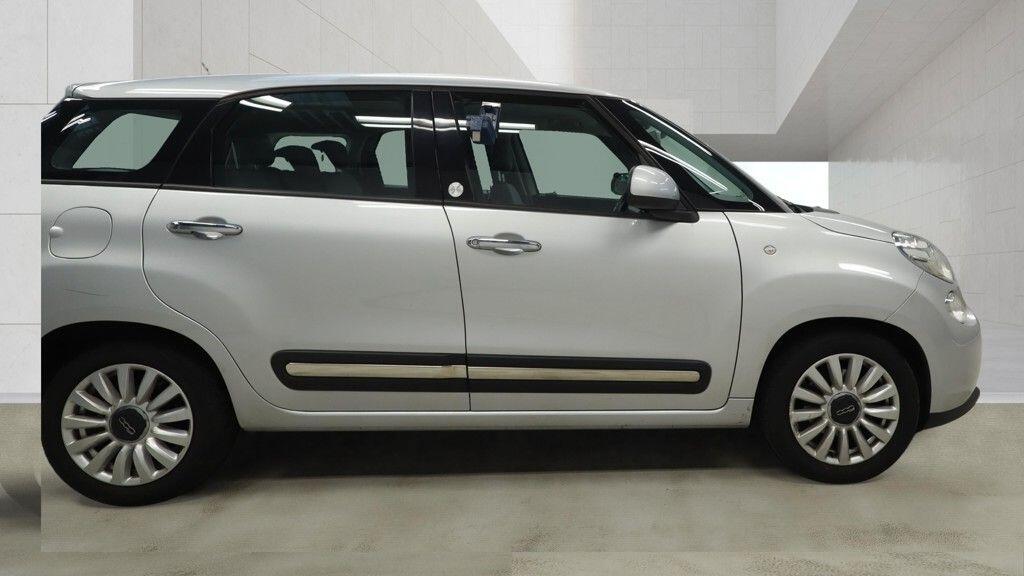 Fiat 500L 2014 - Cars