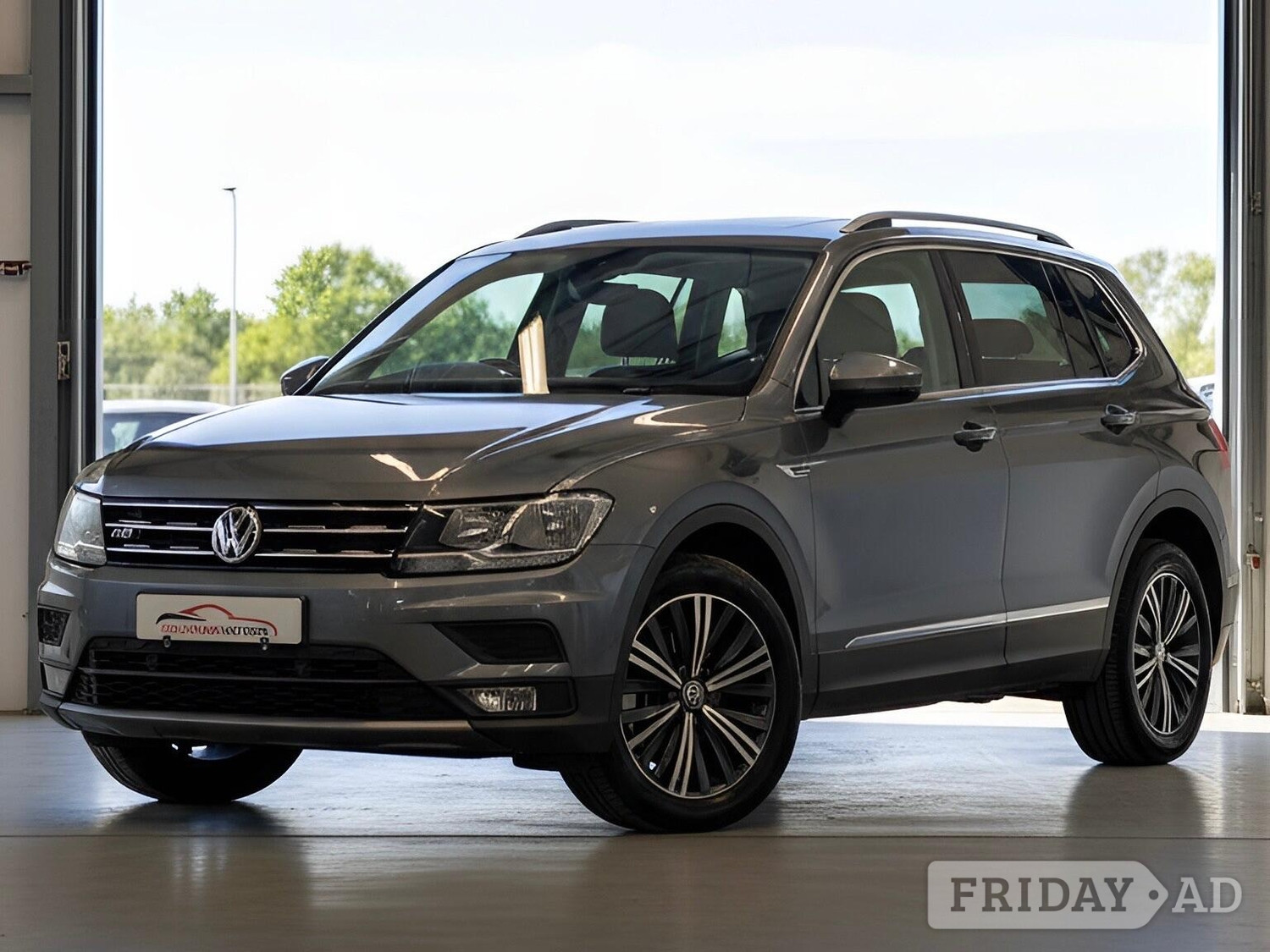 [ berth ]Volkswagen Tiguan