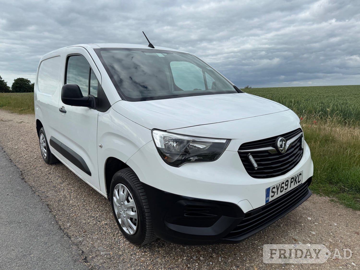 Vauxhall Combo 2019 in Watlington