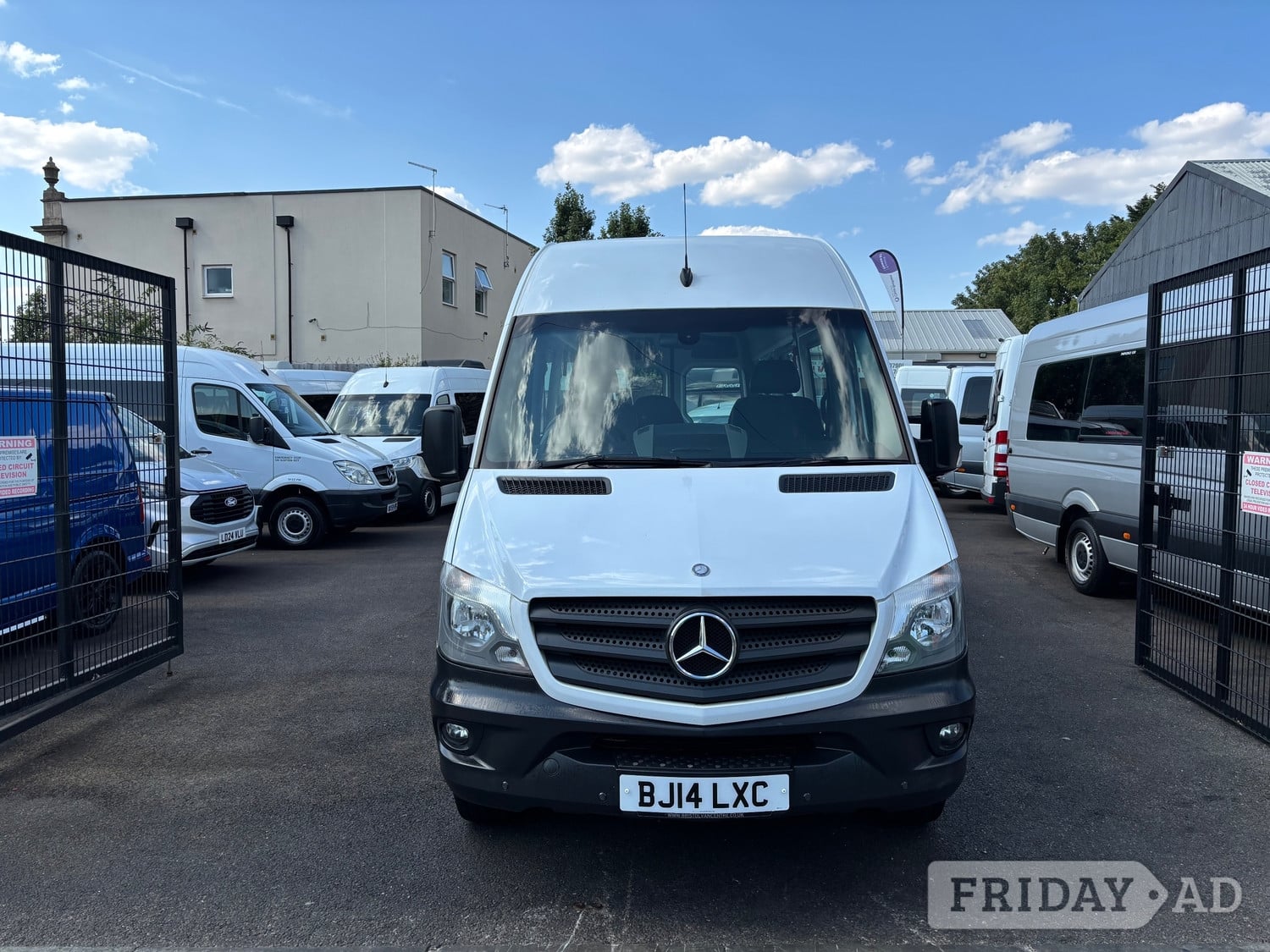 [ berth ]Mercedes-Benz Sprinter
