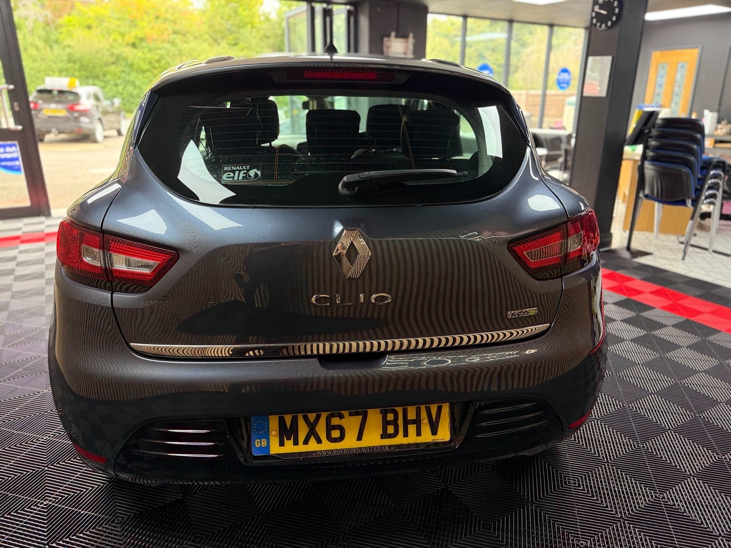 Renault Clio 2017 - Cars in Waterlooville