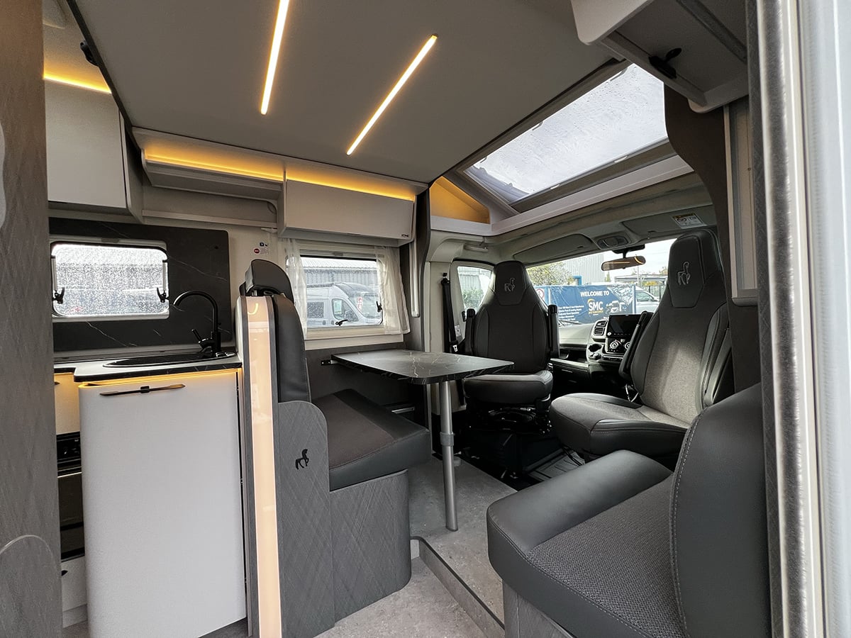 Etrusco T 6900 SB 2026 for sale - Motorhomes & Caravans
