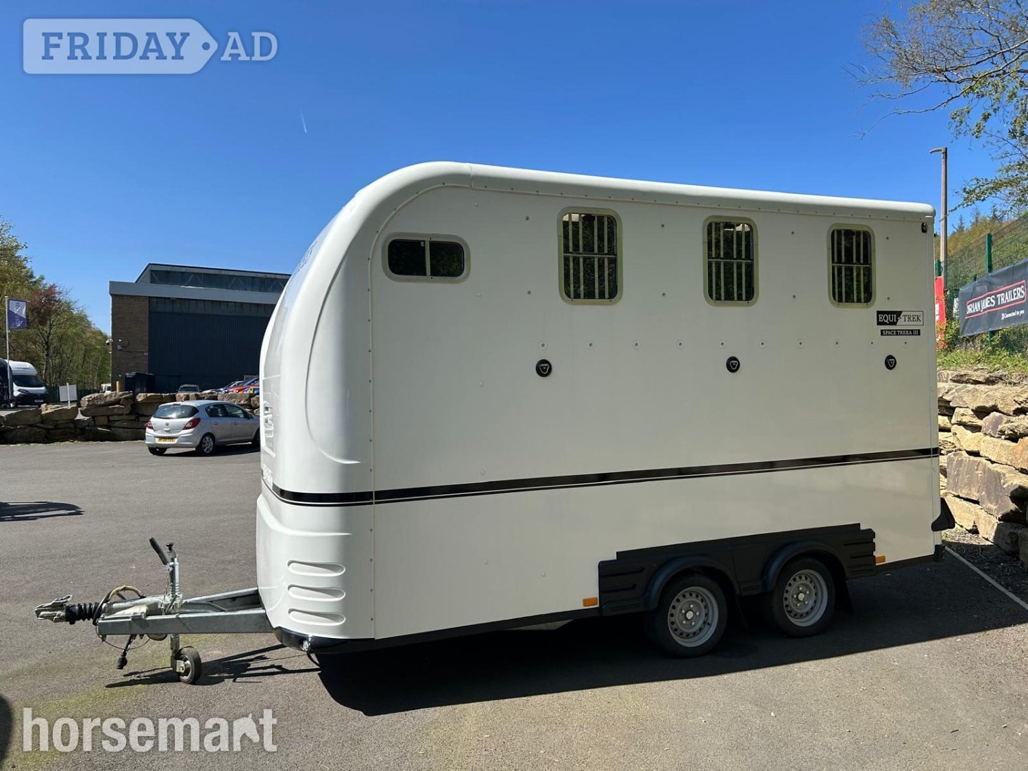 Equi-Trek Space-Treka III  Horse Trailer - Trailers & Horseboxes in Sheffield