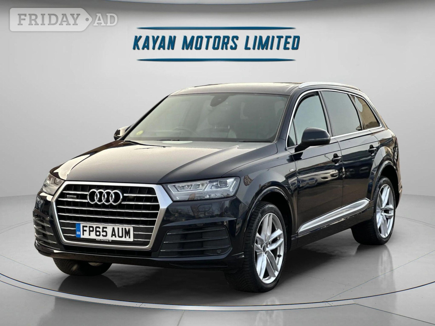 Audi Q7 2015 - Cars in Kensington