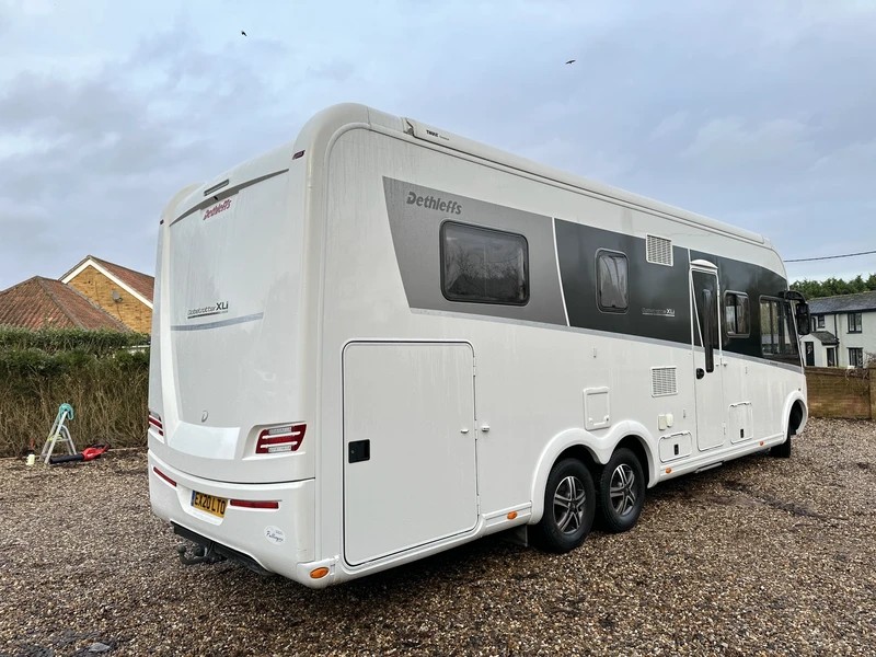 [4 berth ]Dethleffs GLOBETROTTER XLI 7850 DBM PREMIUM