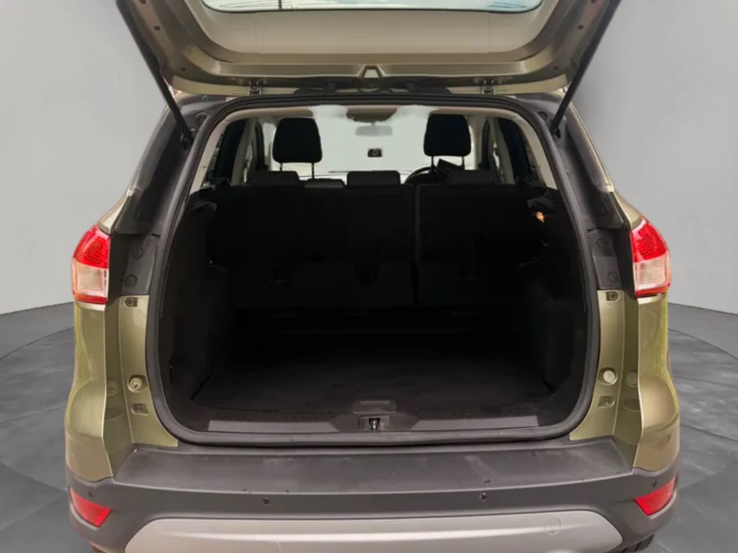Ford Kuga 2013 - Cars