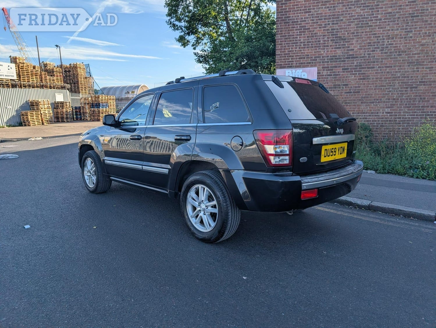 [ berth ]Jeep Grand Cherokee