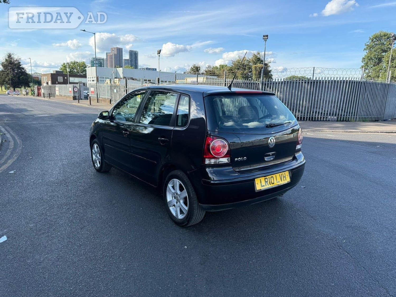 [ berth ]Volkswagen Polo