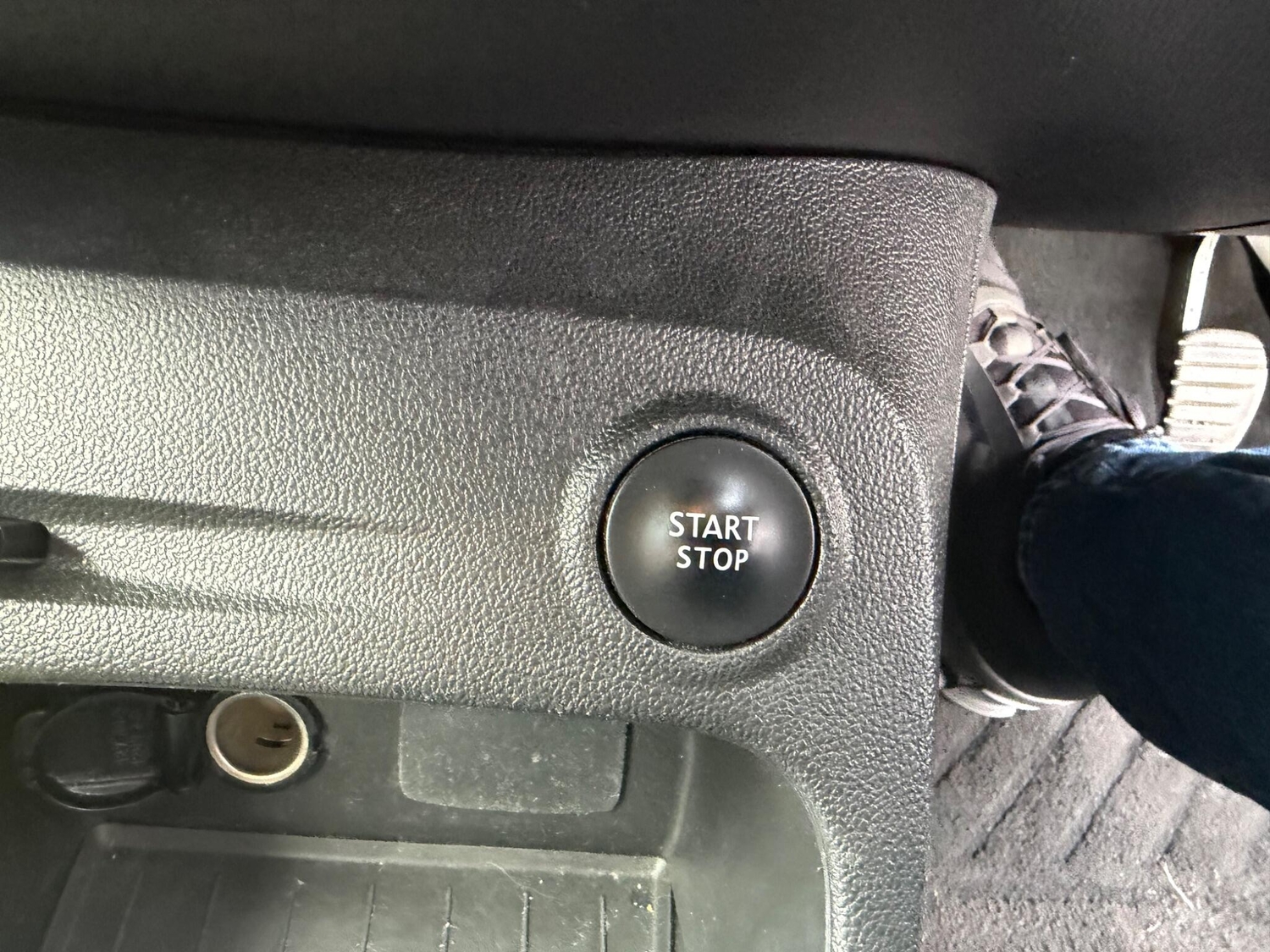[ berth ]Renault Captur