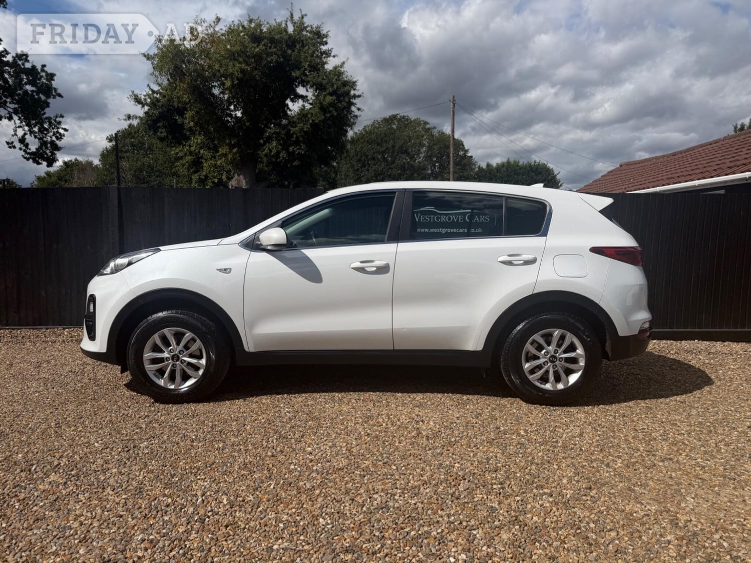 [ berth ]Kia Sportage