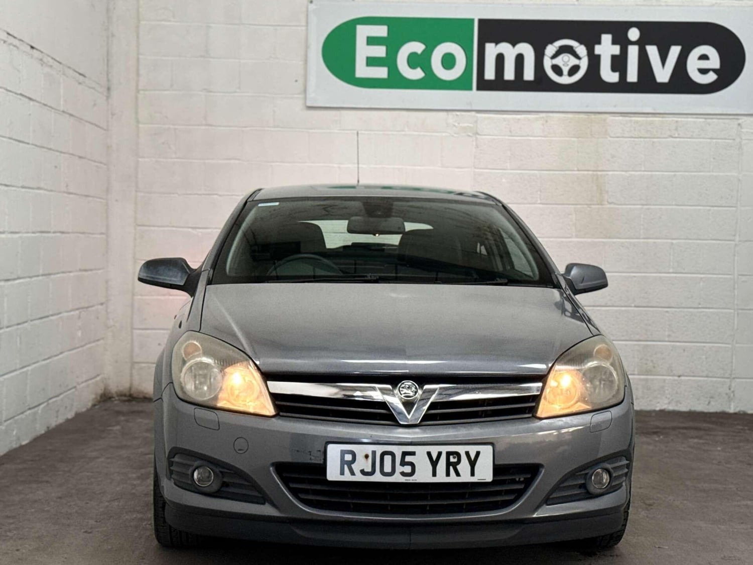 Vauxhall Astra 2005 - Cars