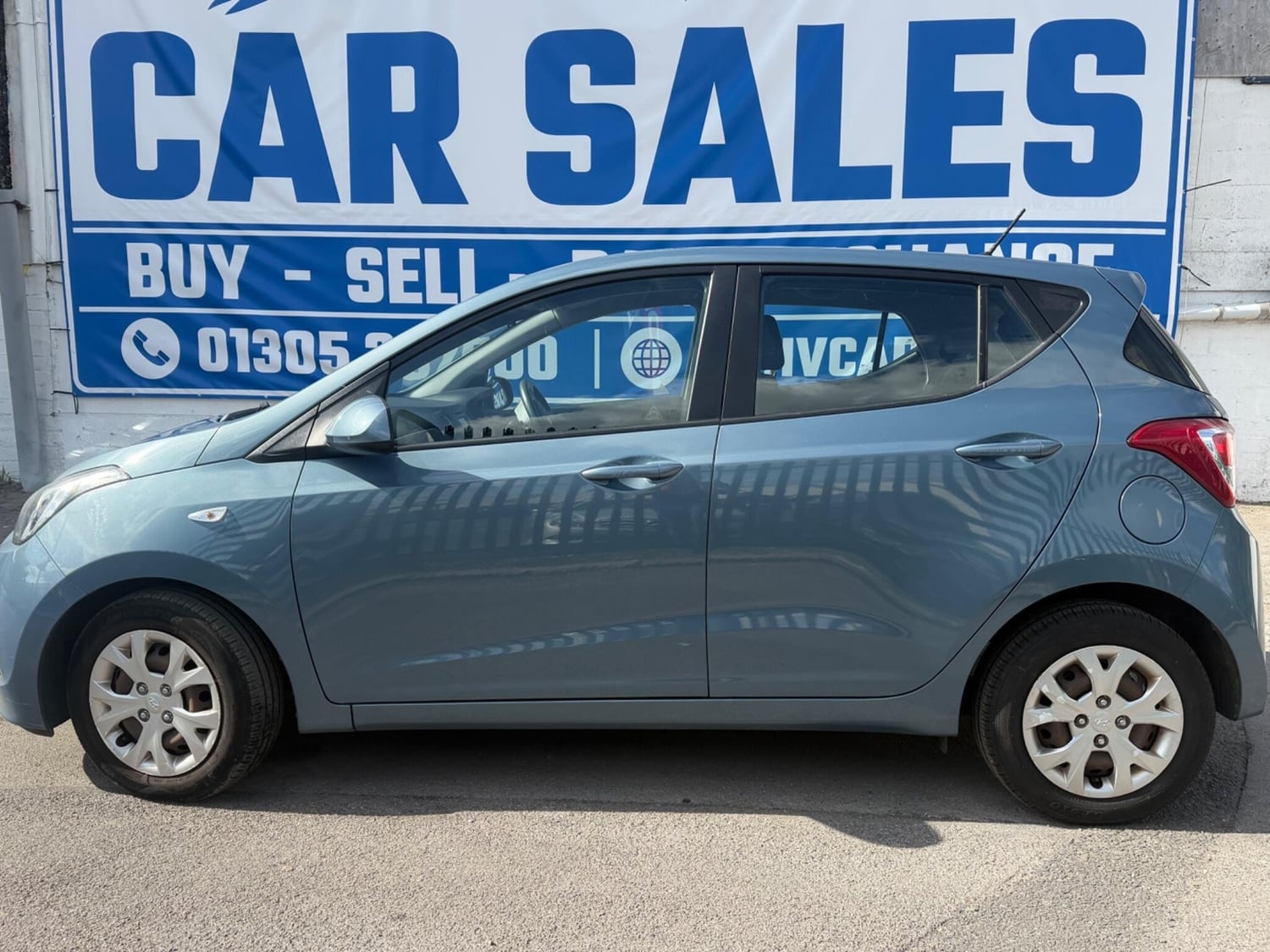 Hyundai i10 2015 - Cars in Dorchester