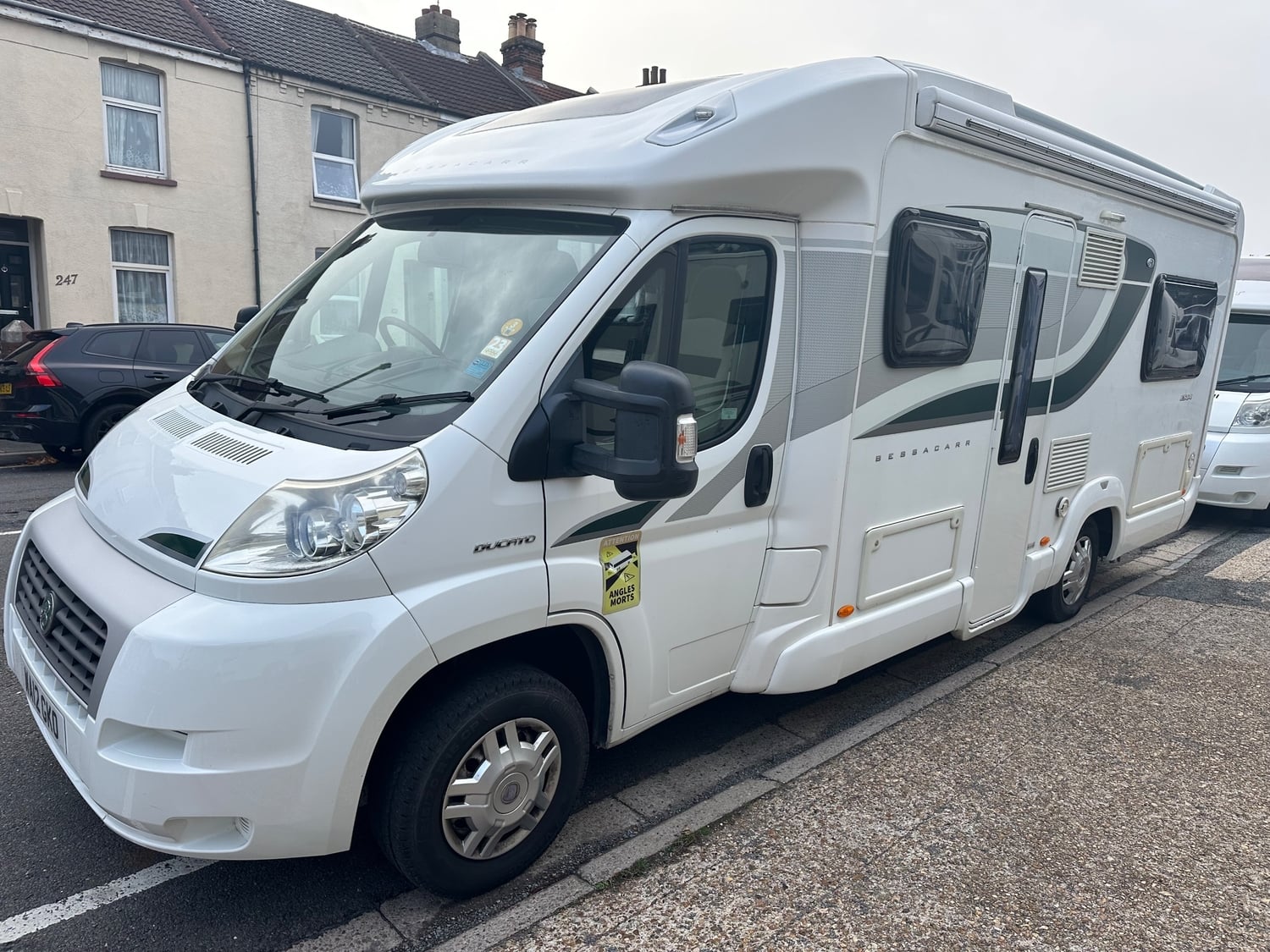 [ berth ]Bessacarr E564