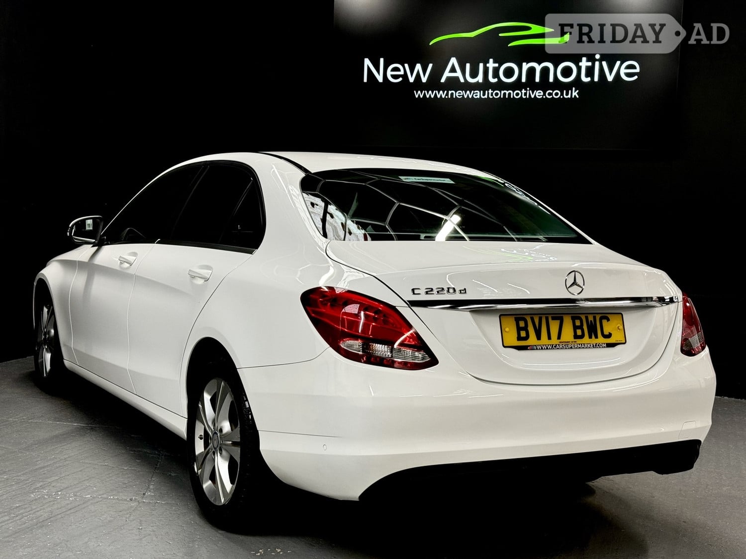 [ berth ]Mercedes-Benz C Class