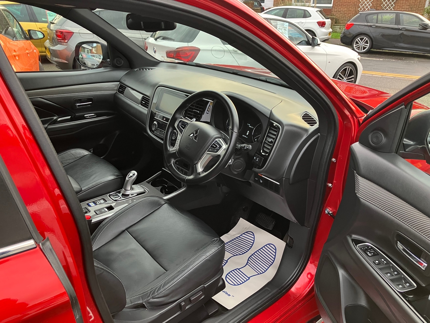 Mitsubishi Outlander Pevensey