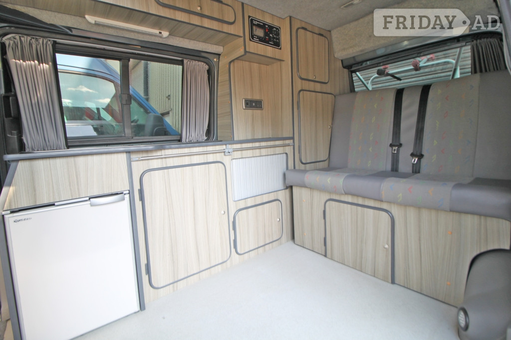 [3 berth ]Volkswagen Transporter