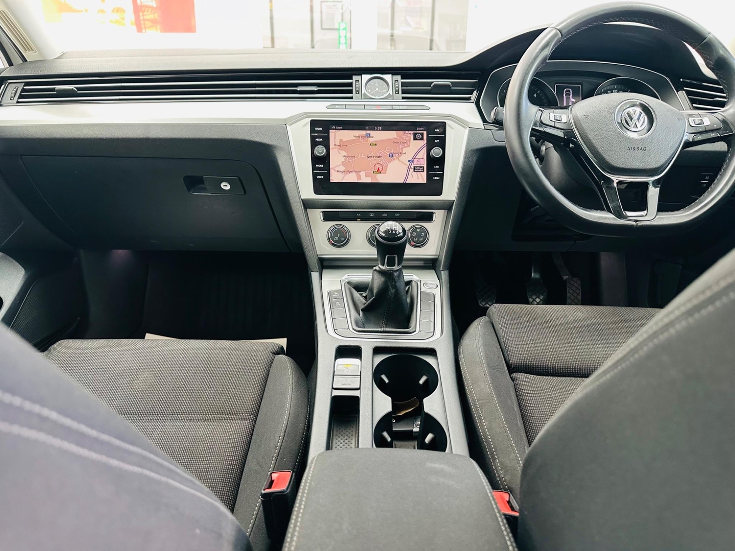 [ berth ]Volkswagen Passat