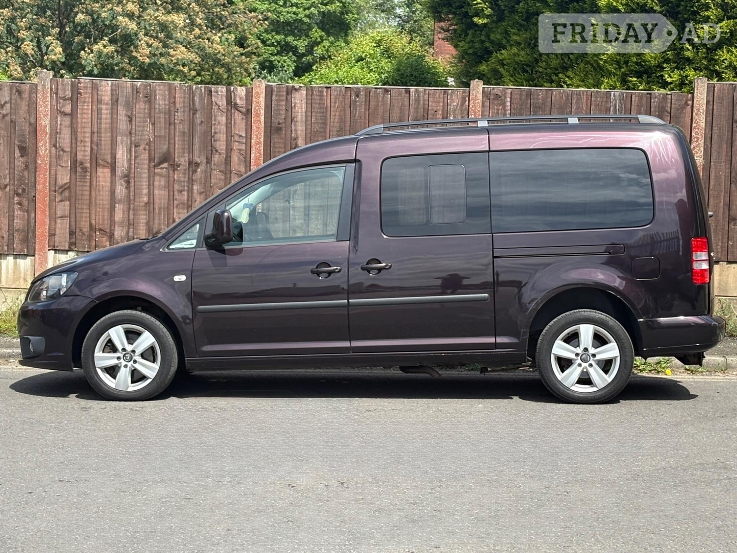 Volkswagen Caddy Maxi 2012 - Vans & Commercial Vehicles
