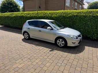 Hyundai i30 2011