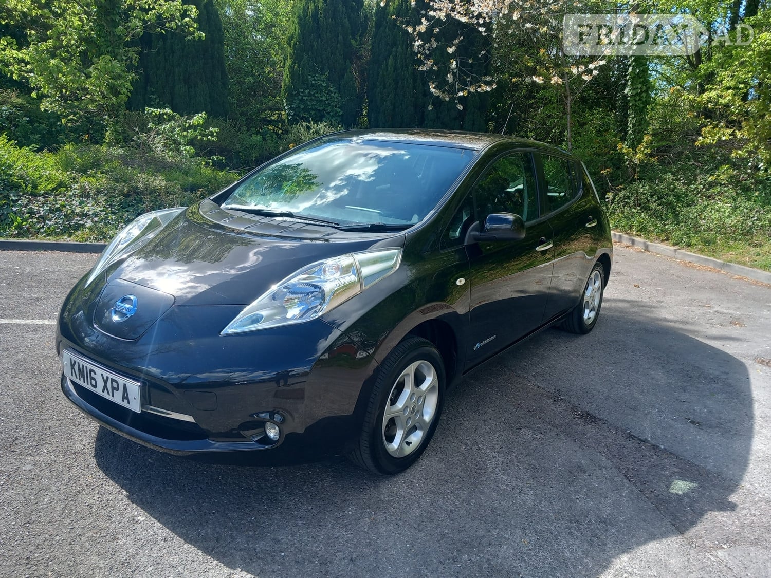 [ berth ]Nissan LEAF