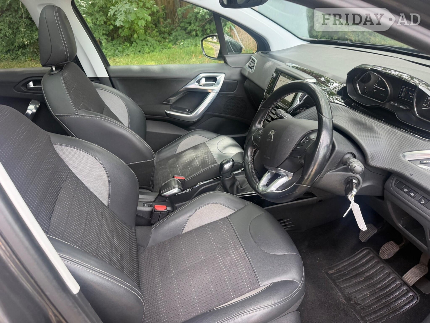 Peugeot 2008 2019 - Cars in Uxbridge