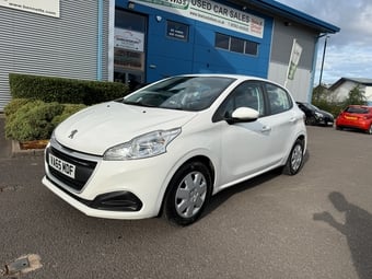 Peugeot 208 2016