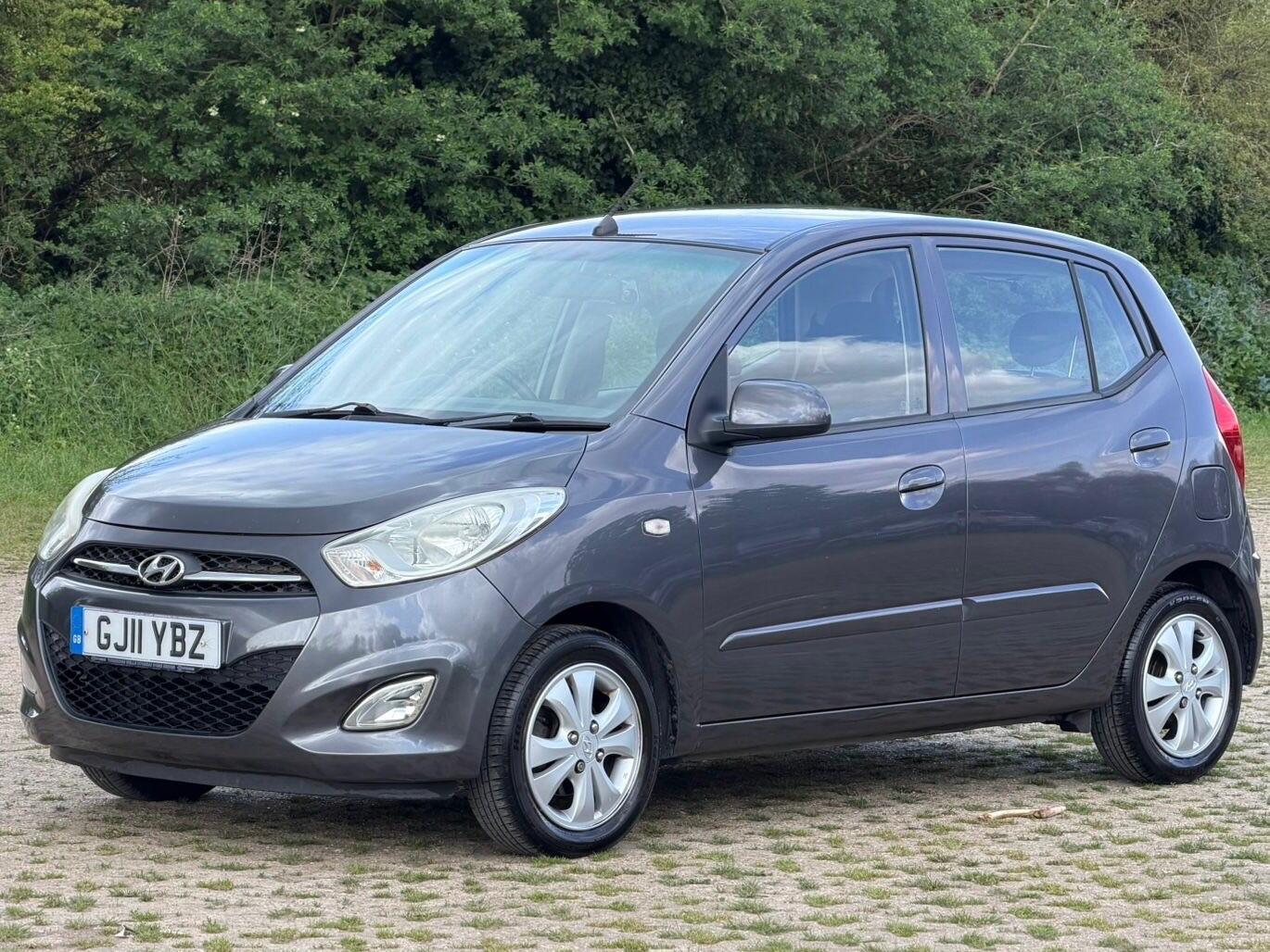 Hyundai i10 2011 - Cars