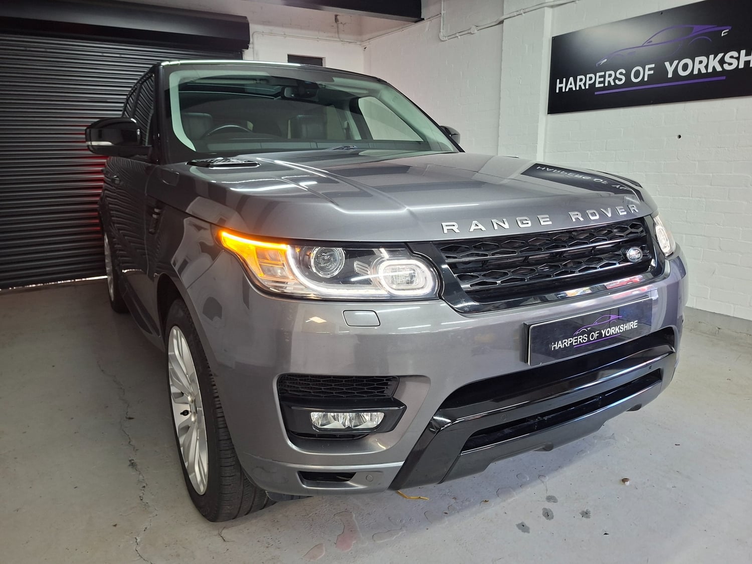 Land Rover Range Rover Sport 2015 - Cars in Pontefract