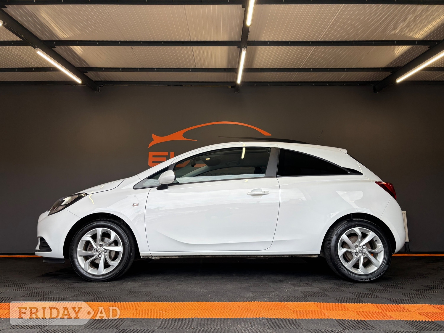 [ berth ]Vauxhall Corsa