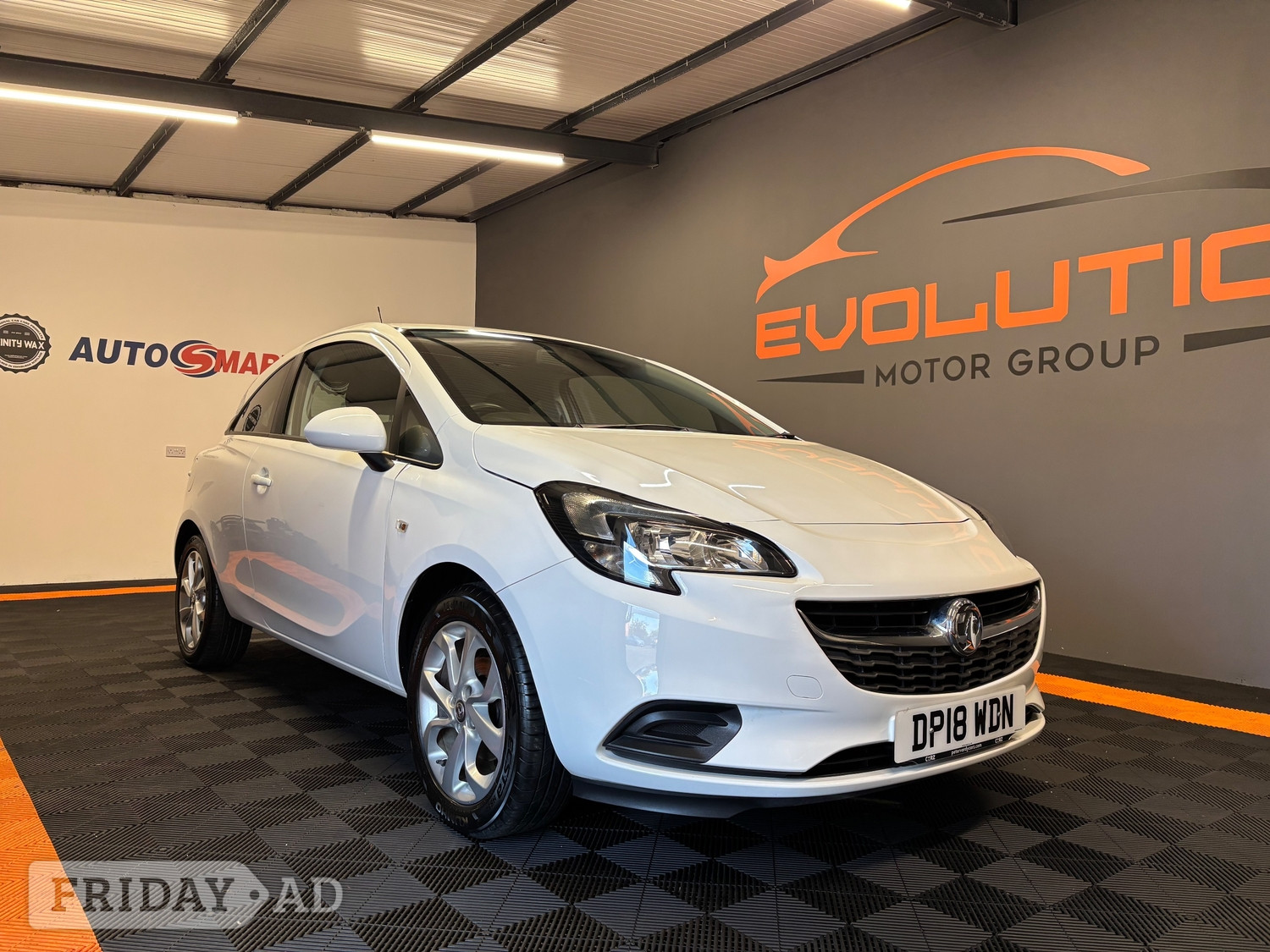 Vauxhall Corsa 2018 - Cars in Lochgelly