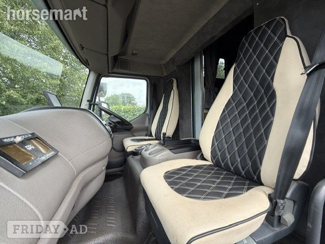 CA Elite Coach works DAF LF Automatic Horsebox - Trailers & Horseboxes
