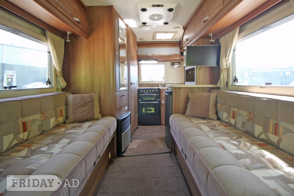 [2 berth ]Auto-Sleepers Nuevo EK