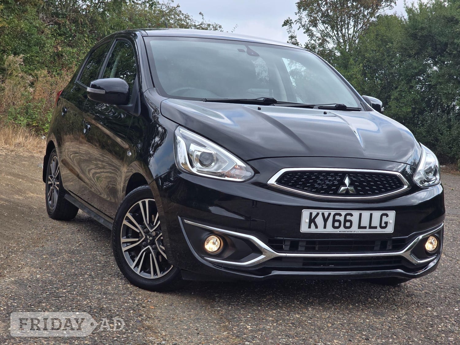 Mitsubishi Mirage 2016 in Ongar