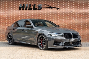 BMW M5 2021