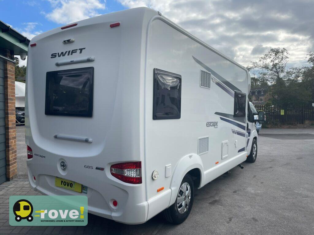 Swift Escape 685 Manual 2019 Selston