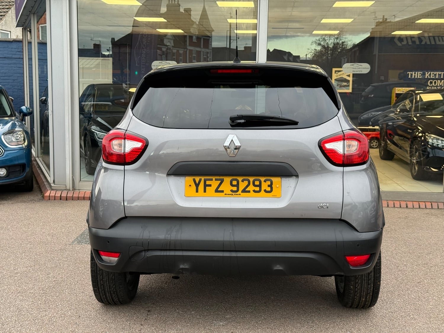 Renault Captur 2015 - Cars