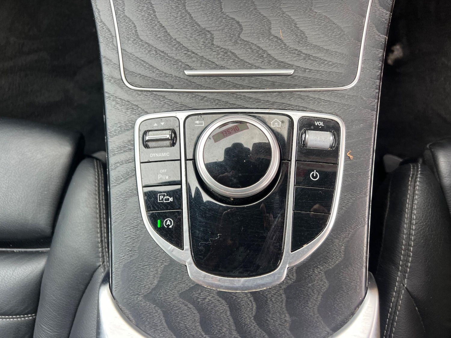 Mercedes-Benz C Class 2019 - Cars in Sutton