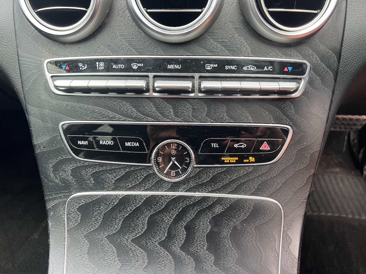 Mercedes-Benz C Class 2019 - Cars