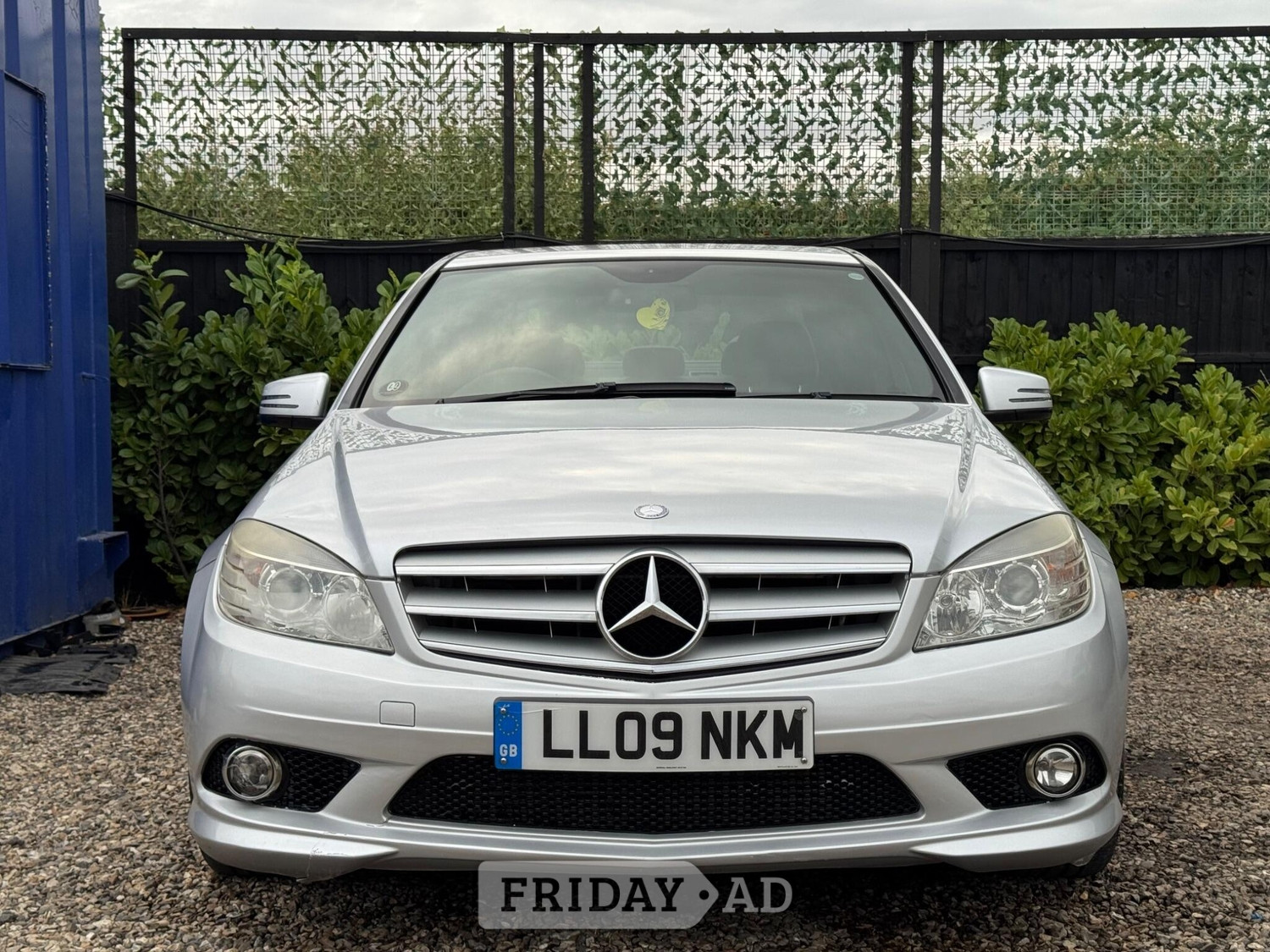 [ berth ]Mercedes-Benz C Class