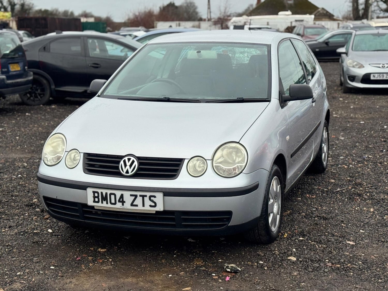 [ berth ]Volkswagen Polo